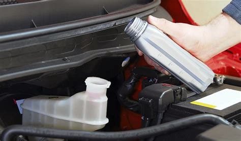 transmission fluid leak color|Identifying and Fixing a Transmission Fluid Leak